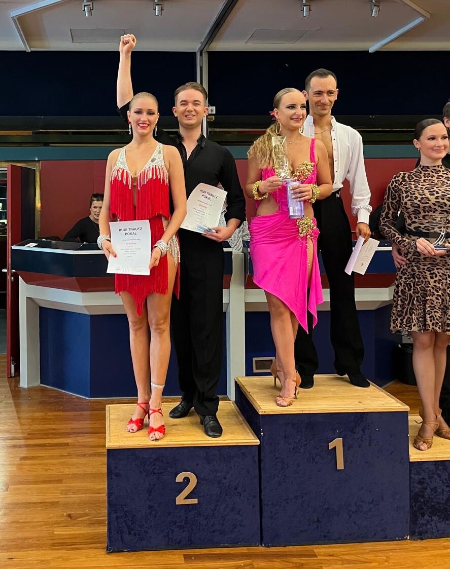 Turniererfolge in Haßloch und Karlsfeld